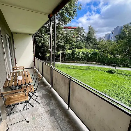 Apartmán Basic & Comfy On Langgruetstrasse